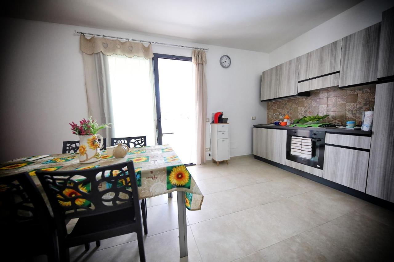 Villa Sul Mare Don Toto' أفولا المظهر الخارجي الصورة