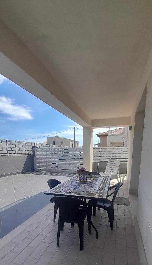 Villa Sul Mare Don Toto' أفولا المظهر الخارجي الصورة