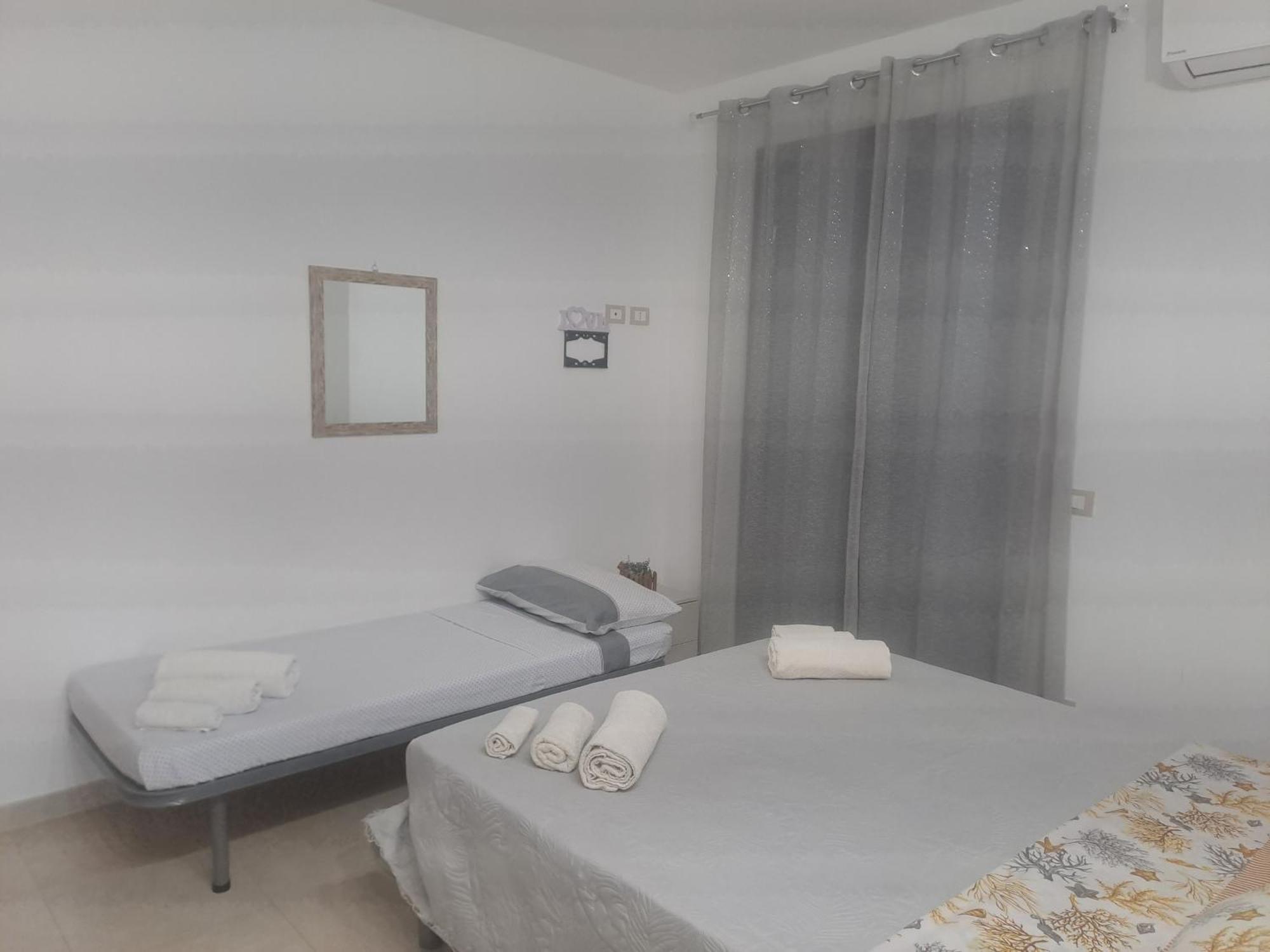 Villa Sul Mare Don Toto' أفولا الغرفة الصورة