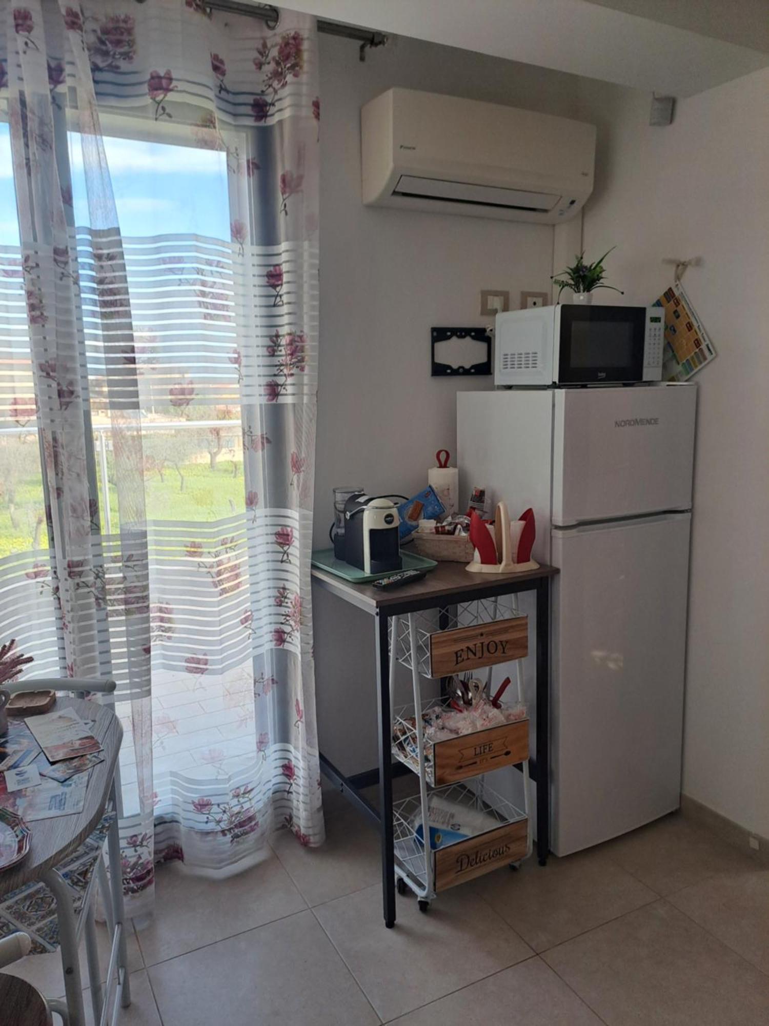 Villa Sul Mare Don Toto' أفولا المظهر الخارجي الصورة